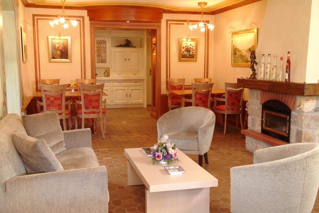 Hotel Gruber Steinheim ภายนอก รูปภาพ